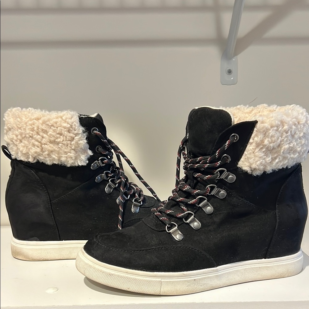Women's Black Shearling-Lined Sneakers